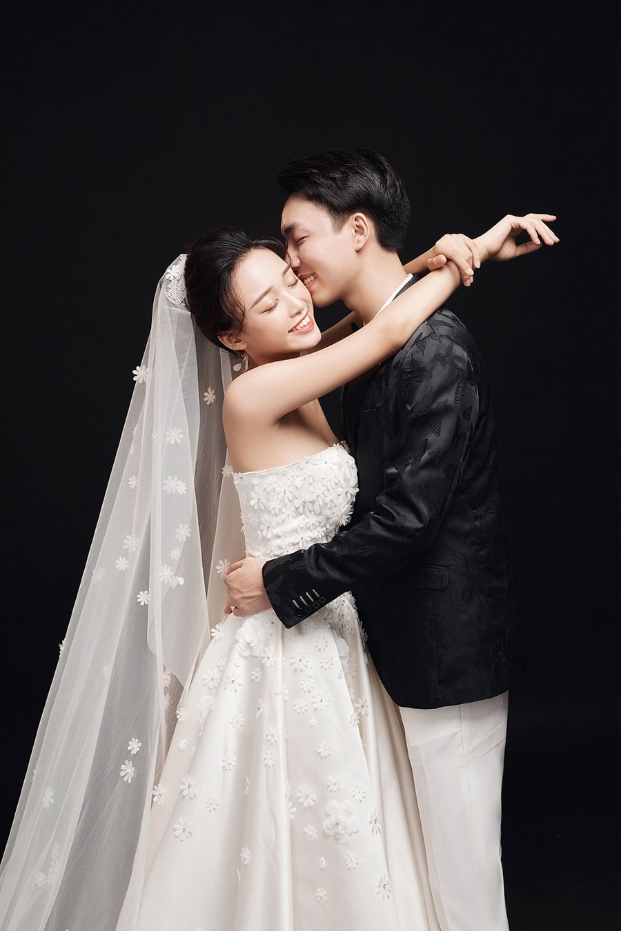 Top 6 Studio chụp hình cưới đẹp tại Thuận An - Top10tphcm